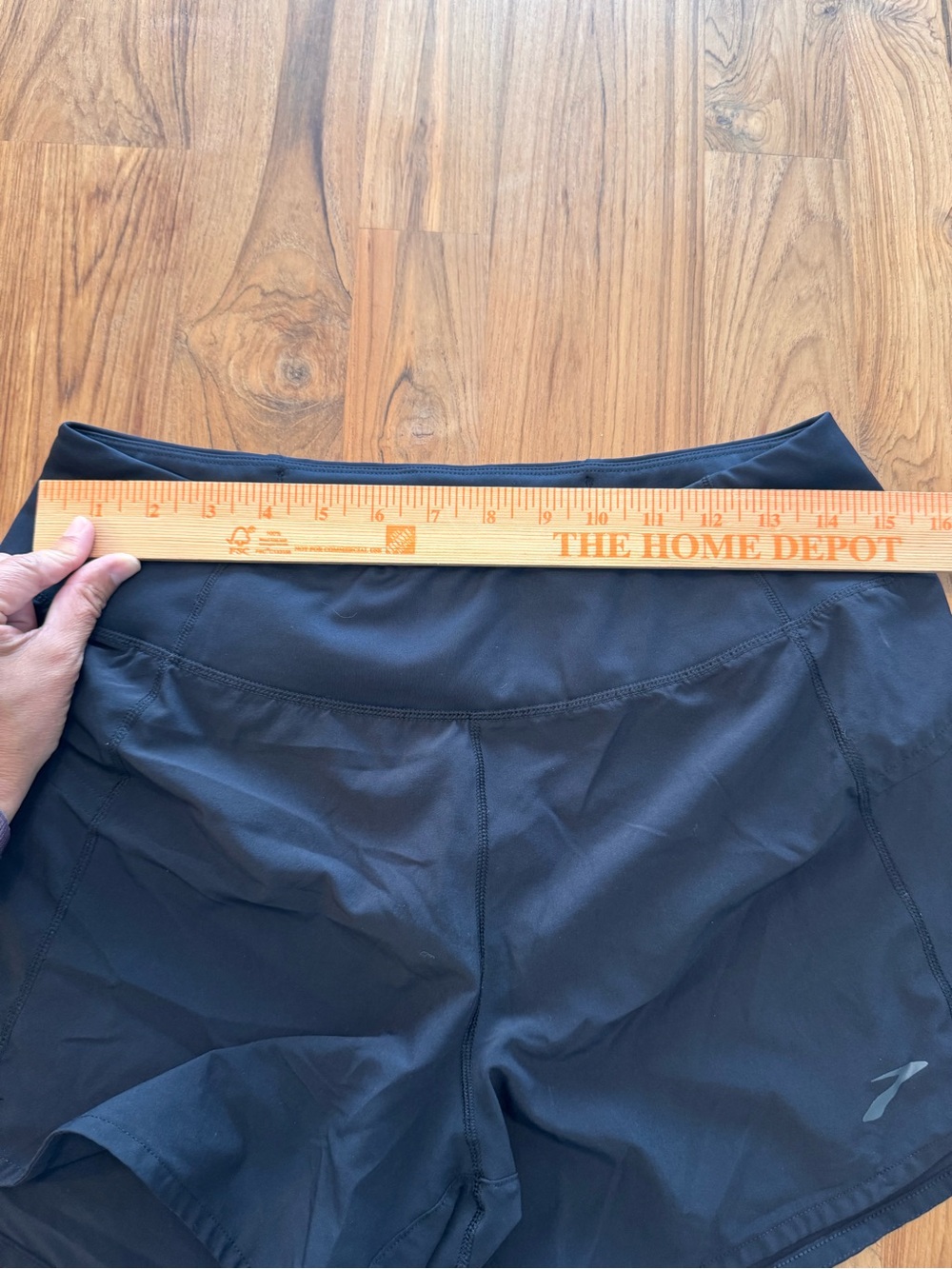 Brooks Black Running Shorts Women’s Medium - Picture 9 of 9
